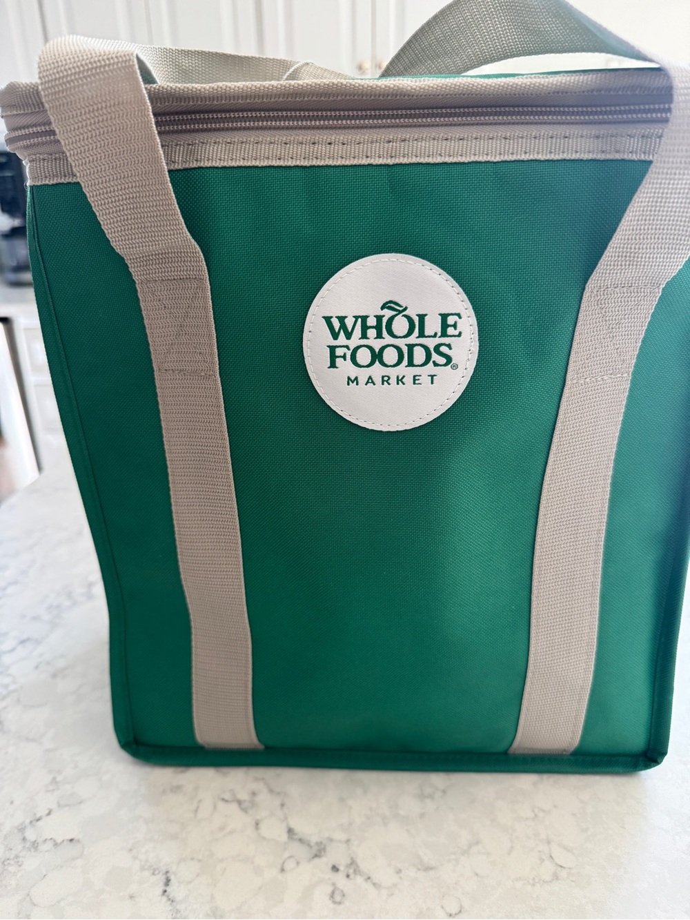 Whole Foods Market Green Insulated Cooler Bag Zip Top Reusable Grocery Tote 202